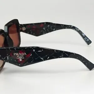 Prada | Accessories | Prada Red Mirrored Silver Internal  display picture 1